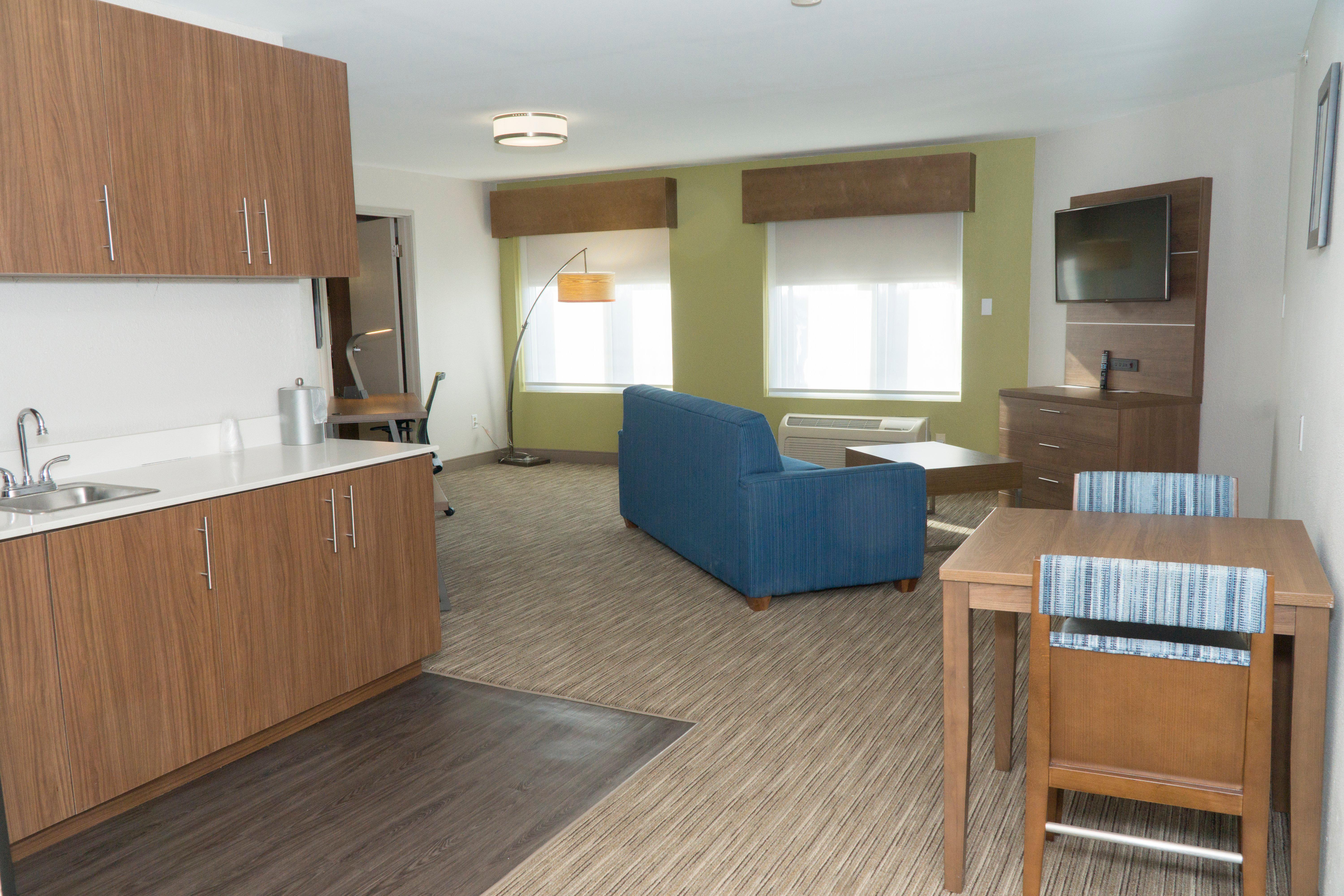 Holiday Inn Express Hotel & Suites Madison By Ihg Eksteriør billede