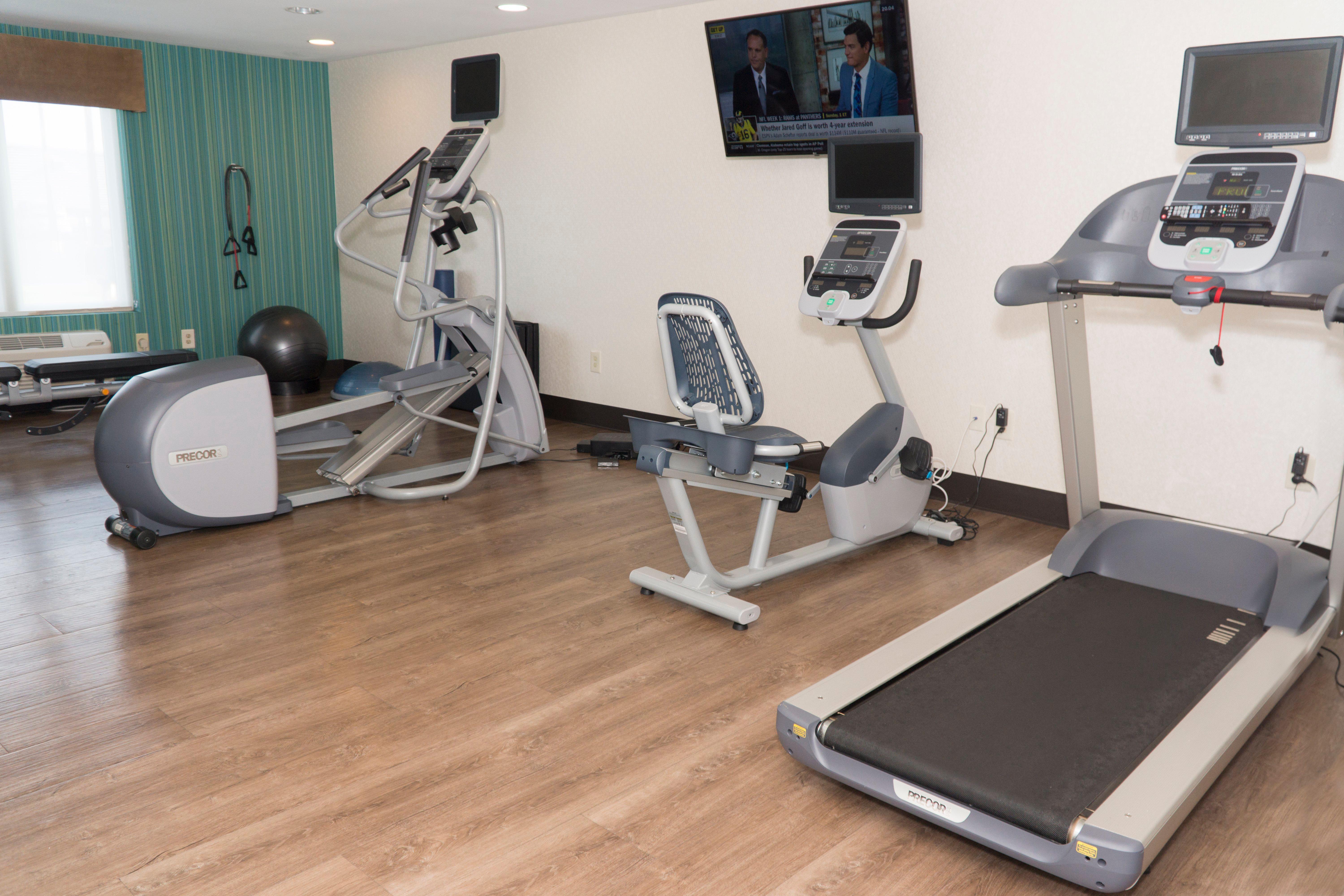 Holiday Inn Express Hotel & Suites Madison By Ihg Eksteriør billede