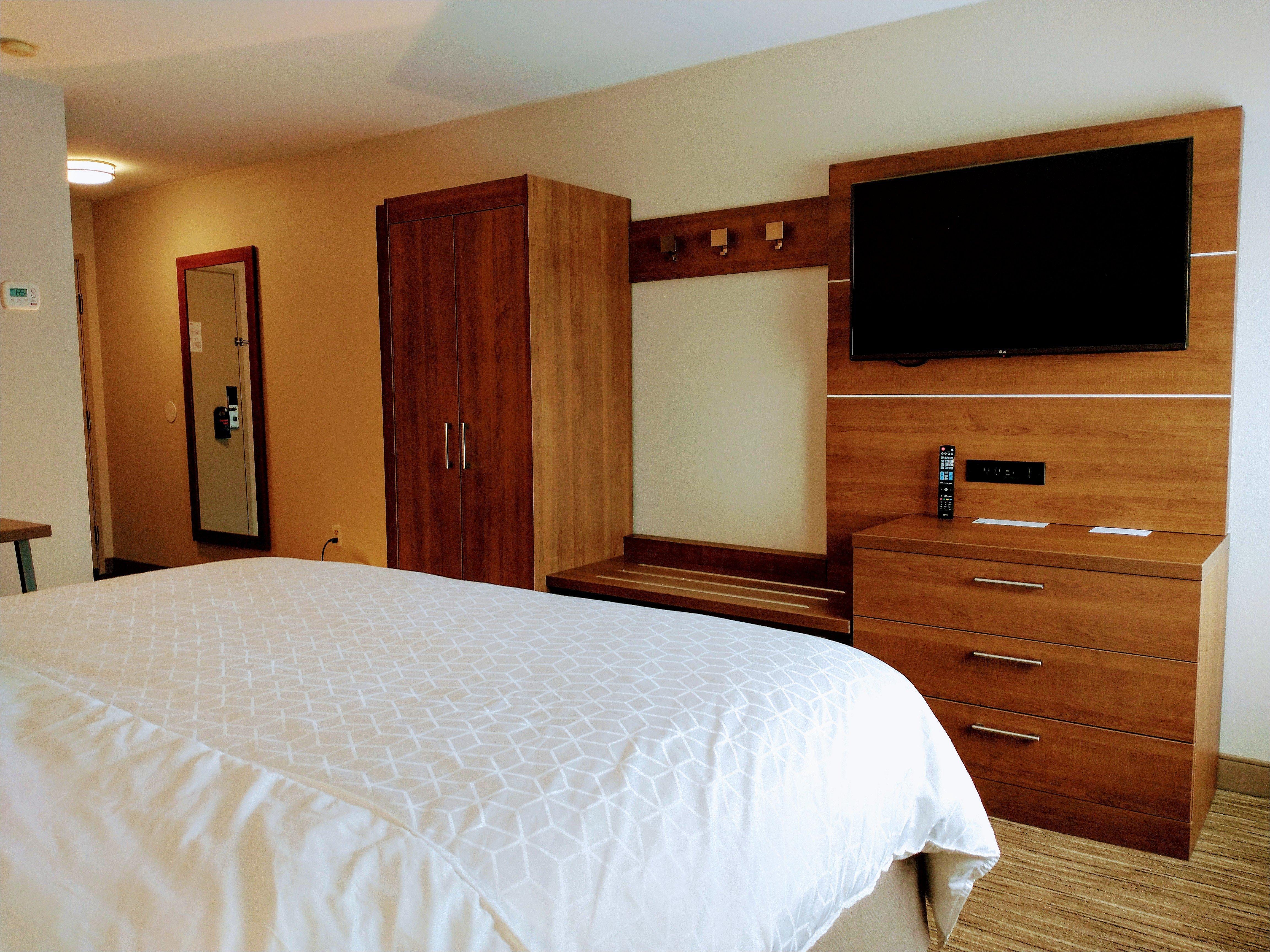 Holiday Inn Express Hotel & Suites Madison By Ihg Eksteriør billede